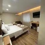 Hotel Hermes Petite Maison