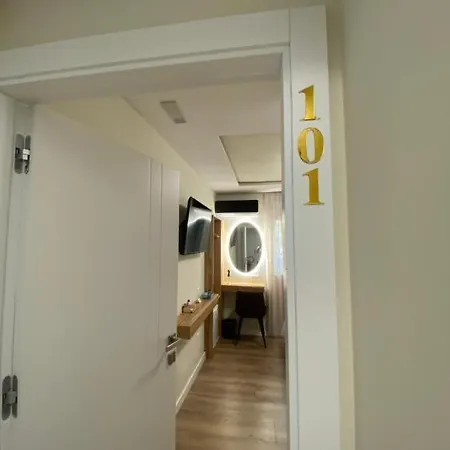 Hermes Petite Maison * Tirana