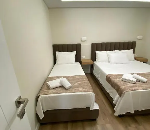 Hermes Petite Maison Szálloda *