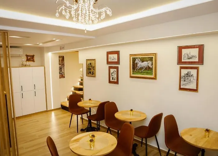 Szálloda Hermes Petite Maison Tirana