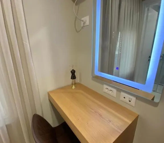 Szálloda Hermes Petite Maison *