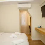 Отель Hermes Petite Maison Тирана