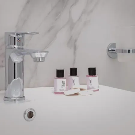 Hermes Petite Maison 地拉那