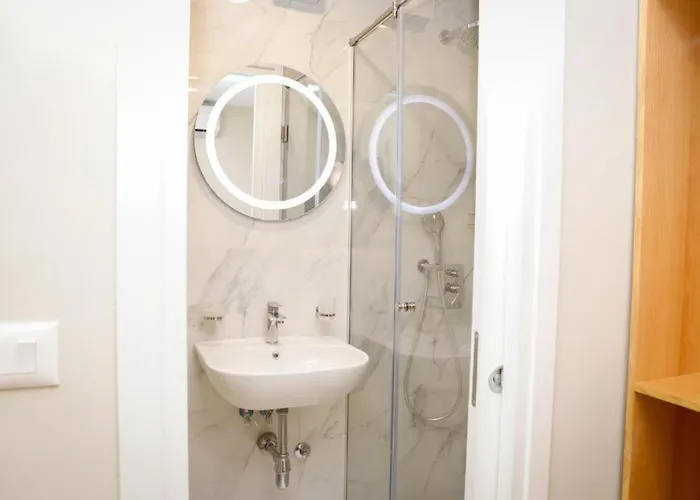 Hermes Petite Maison ホテル ティラナ