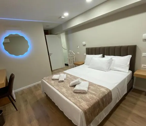 Hermes Petite Maison