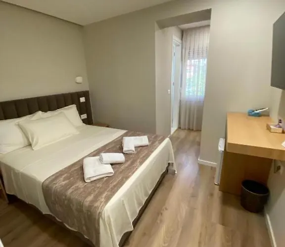 Hermes Petite Maison ホテル